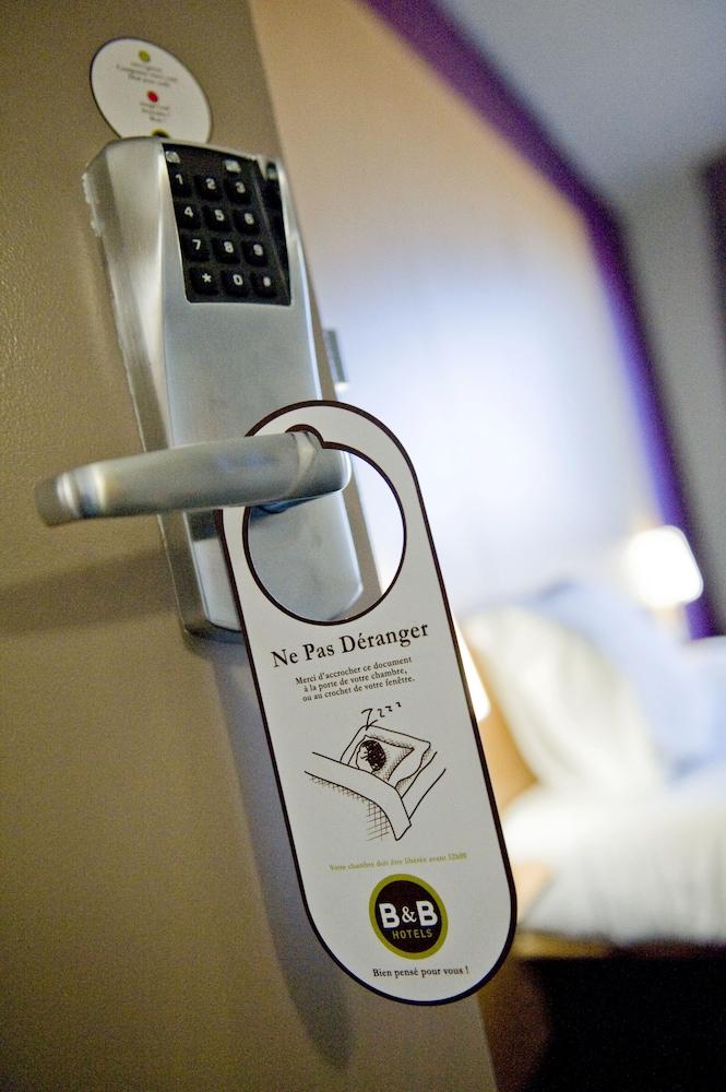 B&B Hotel Niort Marais Poitevin Est Dış mekan fotoğraf