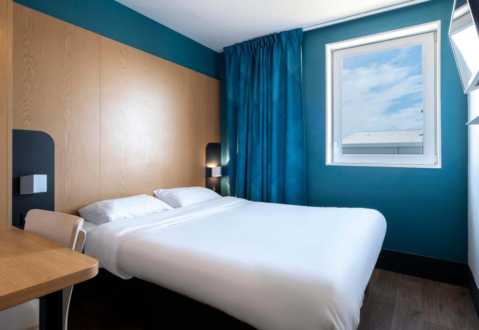 B&B Hotel Niort Marais Poitevin Est Dış mekan fotoğraf