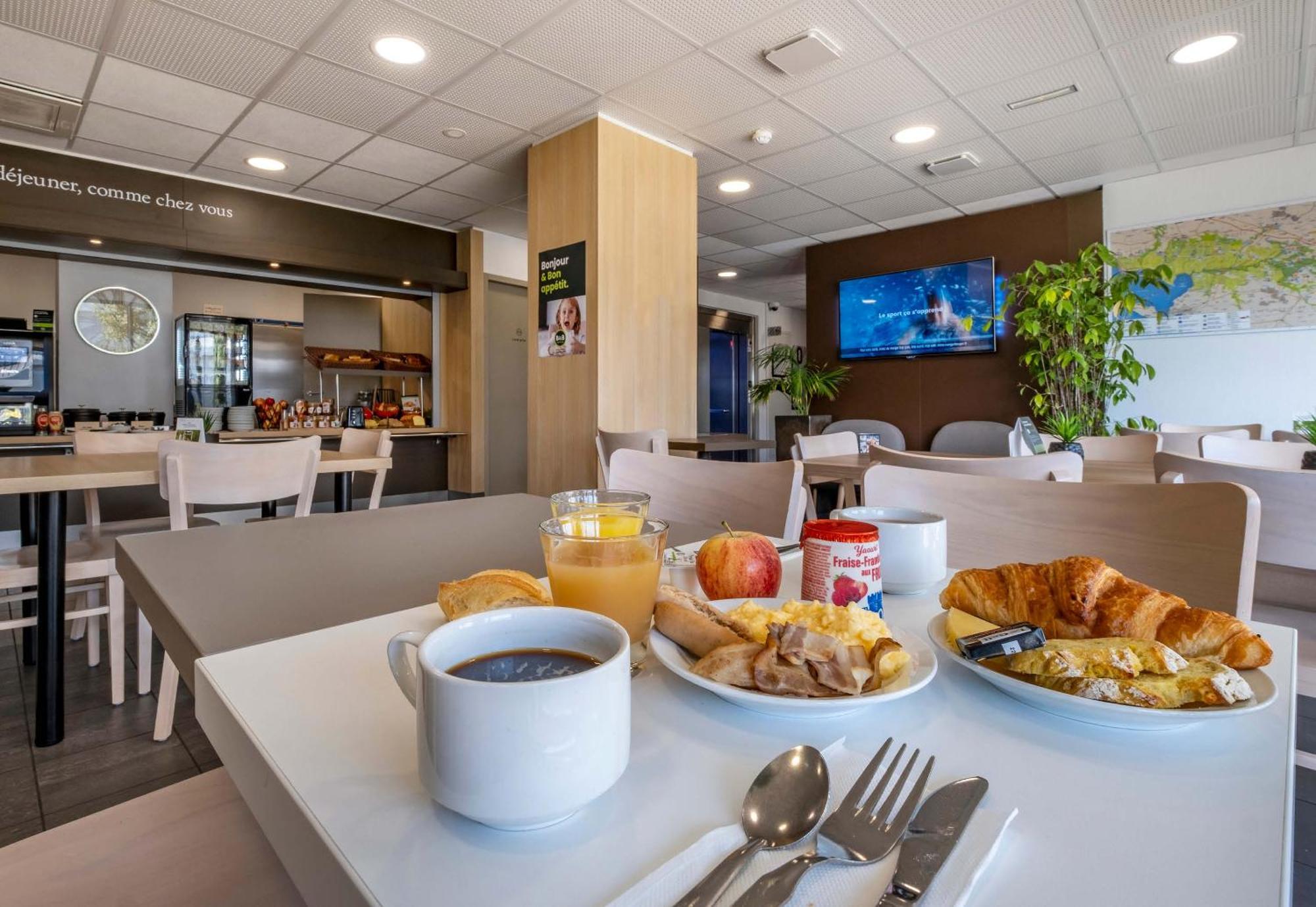 B&B Hotel Niort Marais Poitevin Est Dış mekan fotoğraf