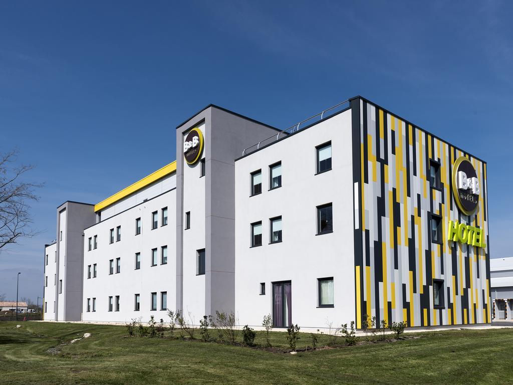 B&B Hotel Niort Marais Poitevin Est Dış mekan fotoğraf